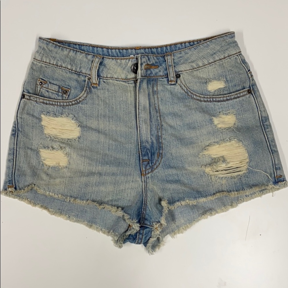 UO BDG Drew High Rise Cheeky Short Denim